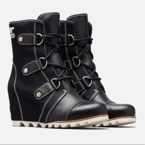 SOREL Joan of Arctic sz:8 Waterproof